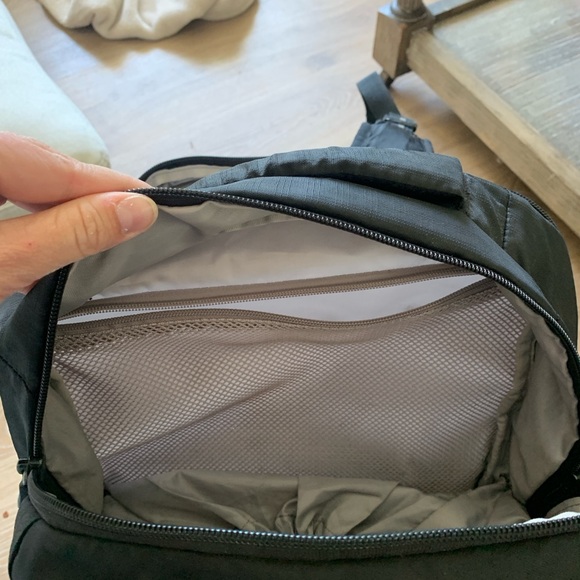 Packsafe Camera Backpack - Picture 6 of 12